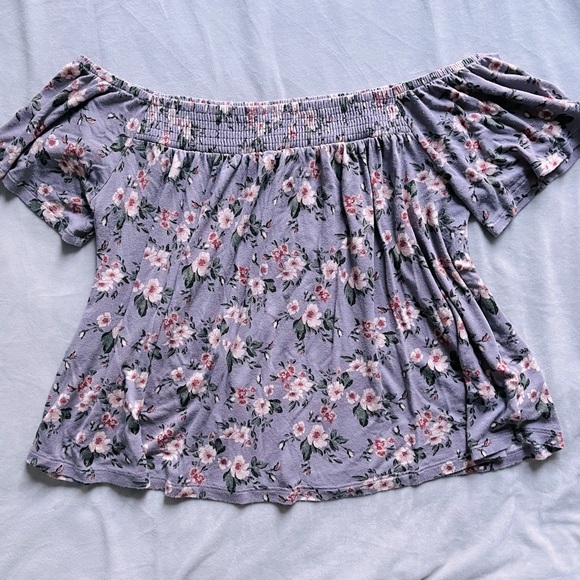 Off Shoulder Floral Top - Picture 1 of 2